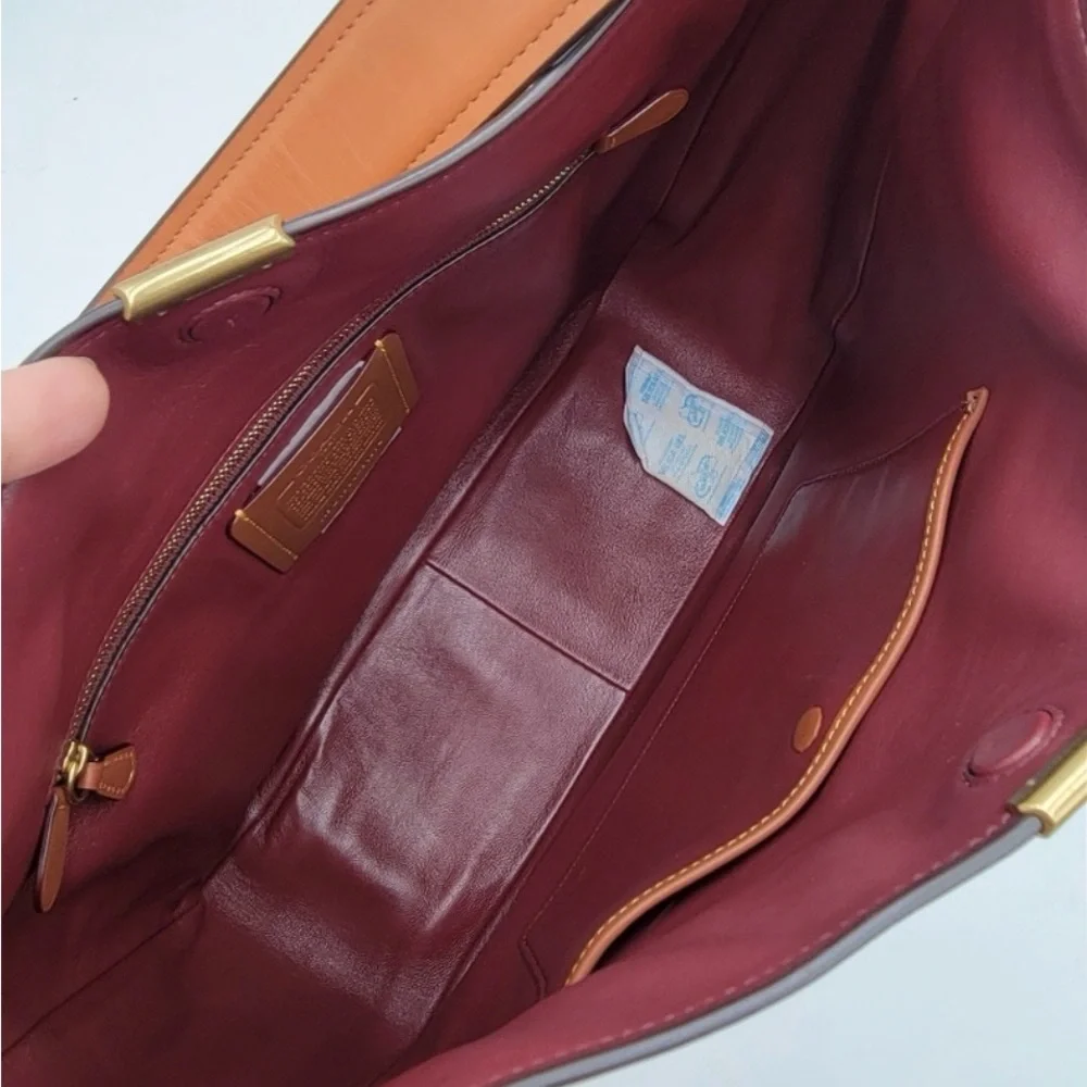 Coach 1941 Bedford Hobo Shoulder Bag EUC - Picture 9 of 14